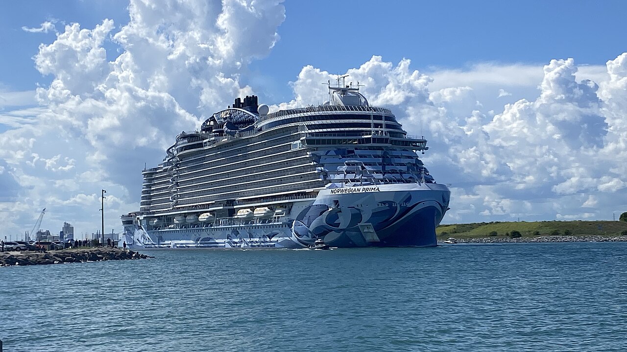 Norwegian Prima, photographed in 2026